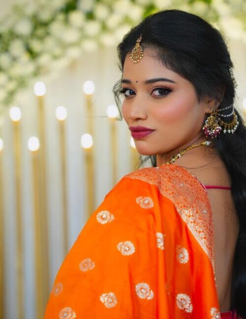 Best Makeup Artist in Hyderabad creating party guest makeup look